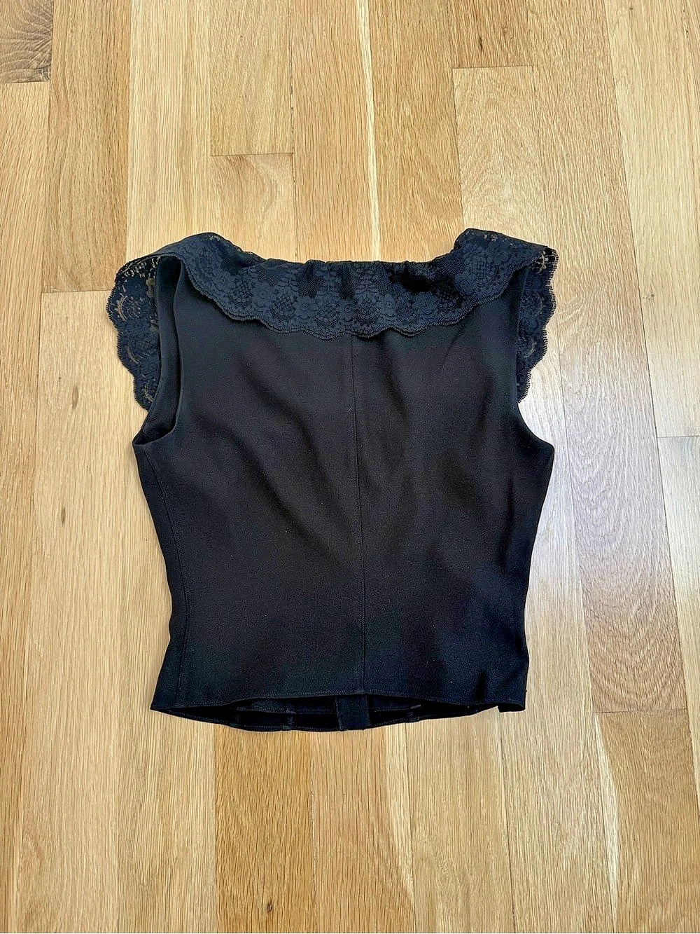 Guizio Black Lace Paloma Top Size XS Like New - Picture 3 of 5